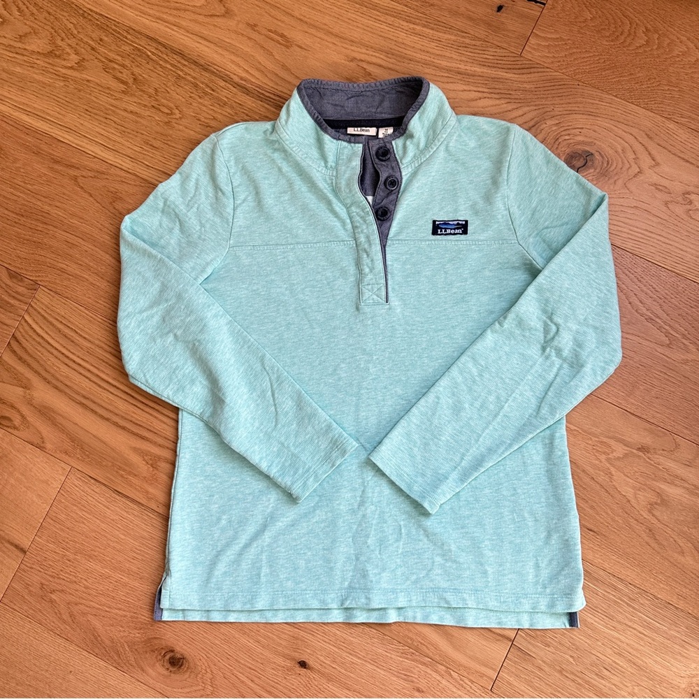 LIKE NEW L.L. Bean Women's Soft Cotton Rugby Shirt in Aqua Size Medium